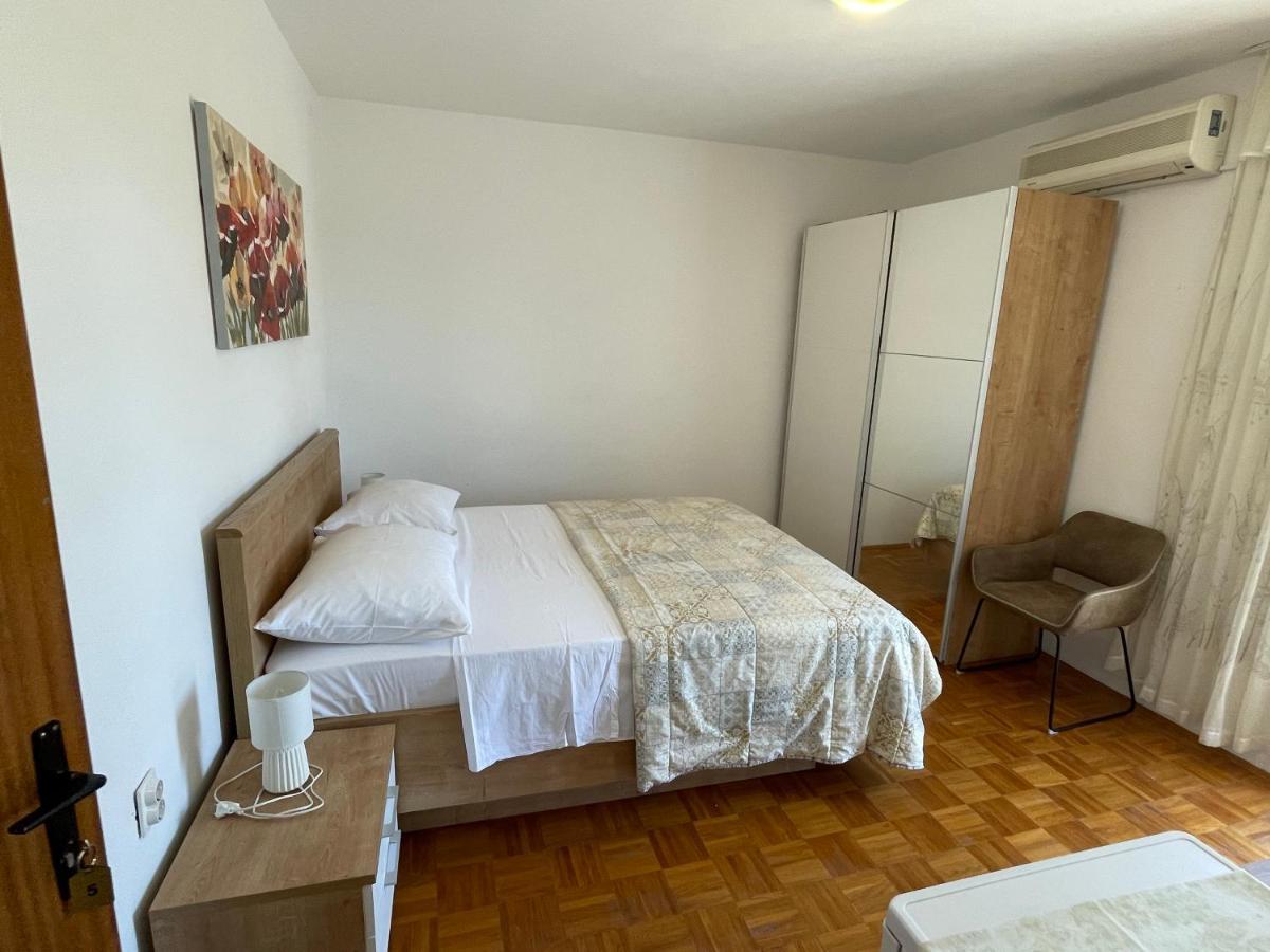 Diana Rooms And Apartments Starigrad Paklenica Zewnętrze zdjęcie